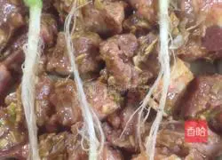 Illustration of how to make steamed pork ribs with sand tea sauce 8