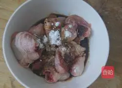 Illustration of how to make chicken legs stewed with potatoes 2