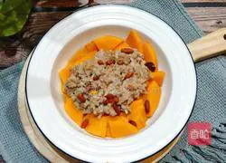 Illustration of how to steam minced meat and pumpkin 6