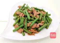 Illustration of how to make fried beans and meat 11