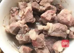 Illustration of how to make dry steamed pork 7