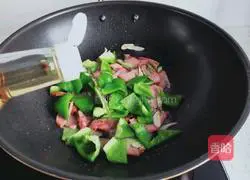 Illustration of how to make fried pork tongue with chili pepper 6