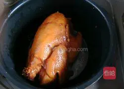 Illustration of rice cooker braised chicken 8