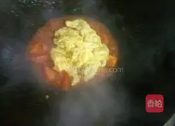 Illustration of how to make scrambled eggs with tomatoes 7