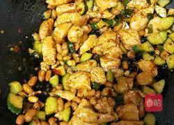 Illustration of how to make Kung Pao Chicken 9