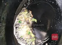 Illustration of how to make eggs and chives with moss 3