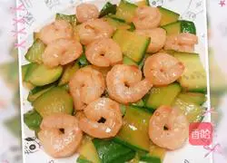 Illustration of how to make stir-fried melon with shrimps (Lantern Festival on the 15th day of the first lunar month) 7