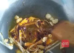 Illustration of how to make fried tripe with pepper 3