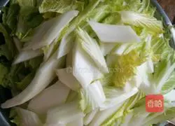 Illustration of how to make braised pork vermicelli 4