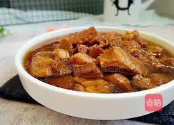 Illustration of home-style stewed beef brisket 7