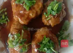 four Illustration of how to make hi meatballs 6