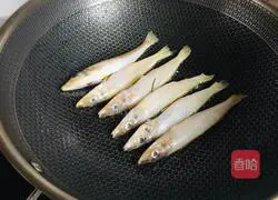 Illustration of how to make tomato sardines 2