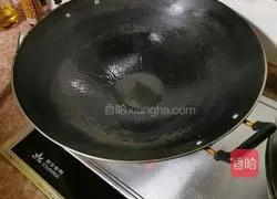 Illustration of how to stir-fry kidney balls with vegetables 2