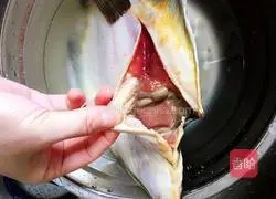 Braised golden sole Illustration of how to do it 2