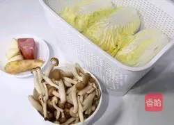 Illustration of how to make baby vegetables in soup 1