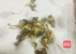 Illustration of soaking sea cucumber 5