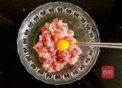 Illustration of how to make Jiaoliu meatballs 4