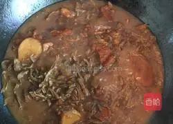 Illustration of how to make roasted pork with dried beans 9