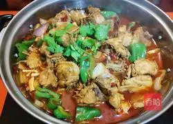 Family Illustration of how to make Bandi Pot Chicken 7