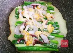 Illustration of how to make Korean seafood onion pancake 7