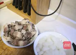 Illustration of Northeastern Beef Stew with White Radish 6