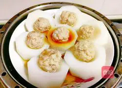 Illustration of how to welcome the new year with jade lamp 14