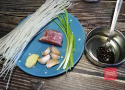 #河北#肉粉粉(ants climbing a tree) ) Illustration of the practice 1