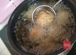 Illustration of how to make Scotch eggs 13