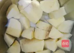 Illustration of how to make beef stew with potatoes and tomatoes 2