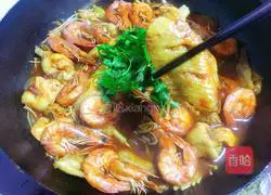 Illustration of three-juice stew pot 14