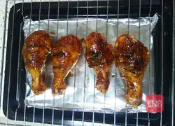 Orleans Illustration of how to make roasted chicken legs 6