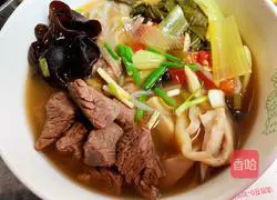 Illustration of Homemade Tomato Beef Stew 16