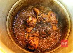 Illustration of Braised Chicken Legs 10