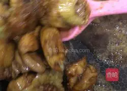 Illustration of braised native chicken 9