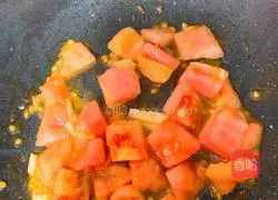 Illustration of how to make fat beef in sour soup 5