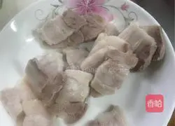 Illustration of twice-cooked pork with garlic sprouts 2