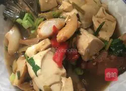 Illustration of how to make salmon head stewed with tofu 6