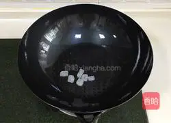 Illustration of how to make mushroom stewed chicken 4