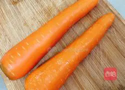 Illustration of how to make carrot stewed beef brisket 2