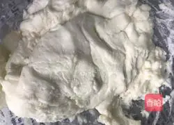 Illustration of how to make golden potato balls 6