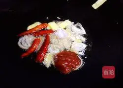 Illustration of how to cook crucian carp 5