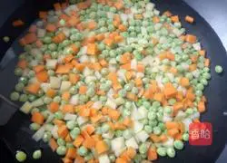 Illustration of how to make minced meat sandwich 5