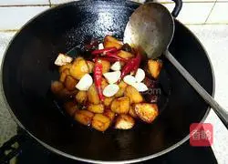 Illustration of how to cook pork belly with potatoes 13