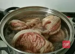 Illustration of how to make buffalo beef with bones 3