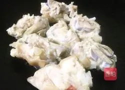 Illustration of how to make braised pig trotters 7