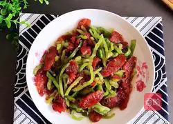 Illustration of how to make fried bacon with hot pepper 9