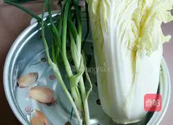 Illustration of how to make garlic baby cabbage 1