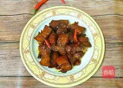 Illustration of Braised Pork 7