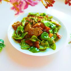 Lantern Festival on the 15th day of the first lunar month with the special dish of mung beans