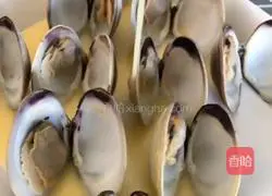 Illustration of how to make steamed clams and eggs 4